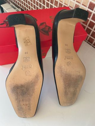 Zapatos de salón negros