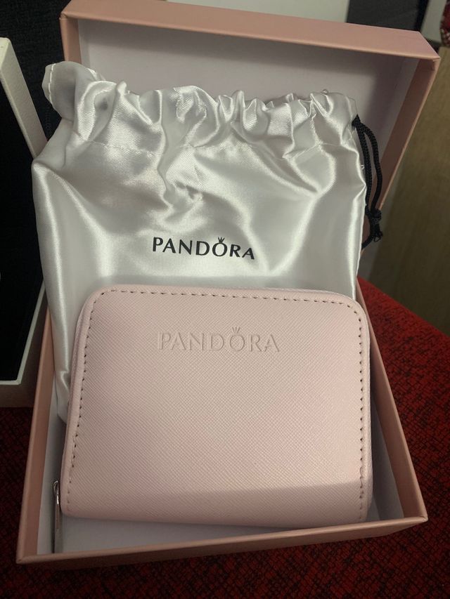 Bracciale e borsetta PANDORA Nuovo