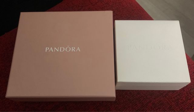 Bracciale e borsetta PANDORA Nuovo