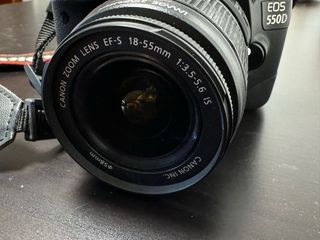 Camara reflex Canon EOS 550D