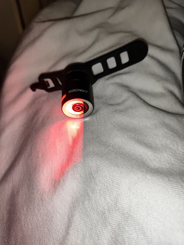 Vendo luz trasera bici GACIRON