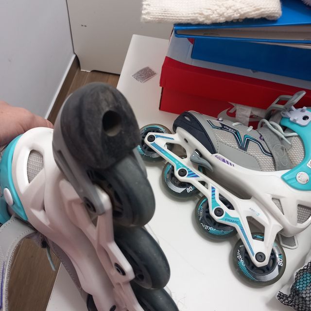 Patines en linea oxelo 32-35. Casco y Protectores