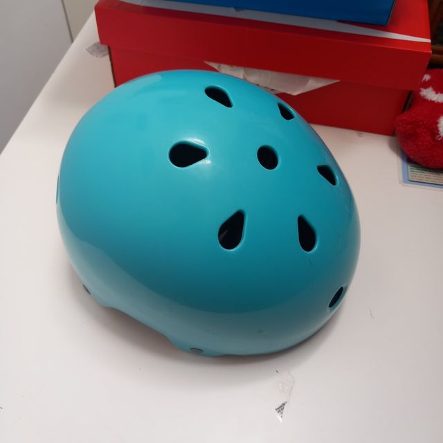 Patines en linea oxelo 32-35. Casco y Protectores