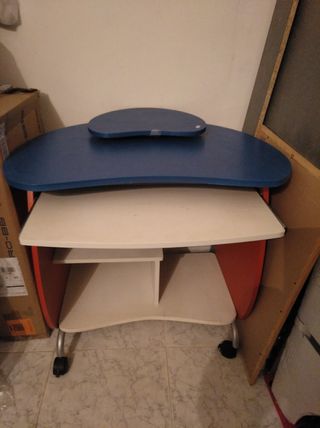 Escritorio juvenil 
