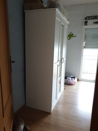 Mueble 3 puertas songesand ikea