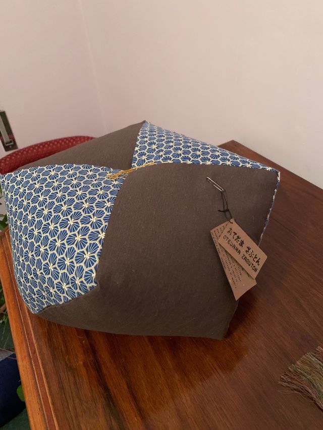 cuscini giapponesi ottagonali