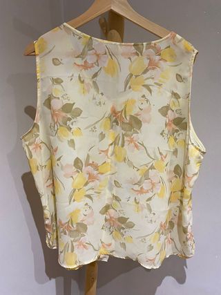 Camisa floreada