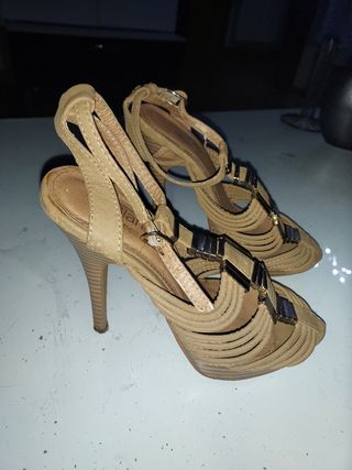 ZAPATOS TACÓN 