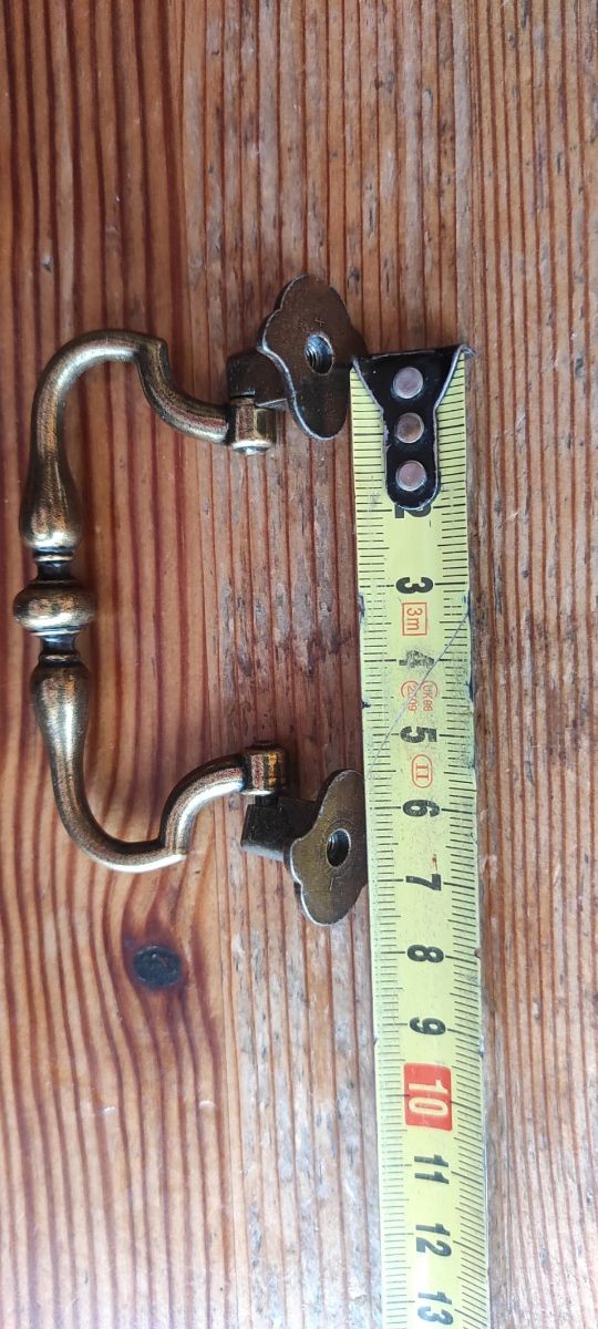 Tiradores de metal envejecido para cajón