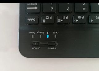 Teclado inalámbrico portátil, AIMMIE + funda
