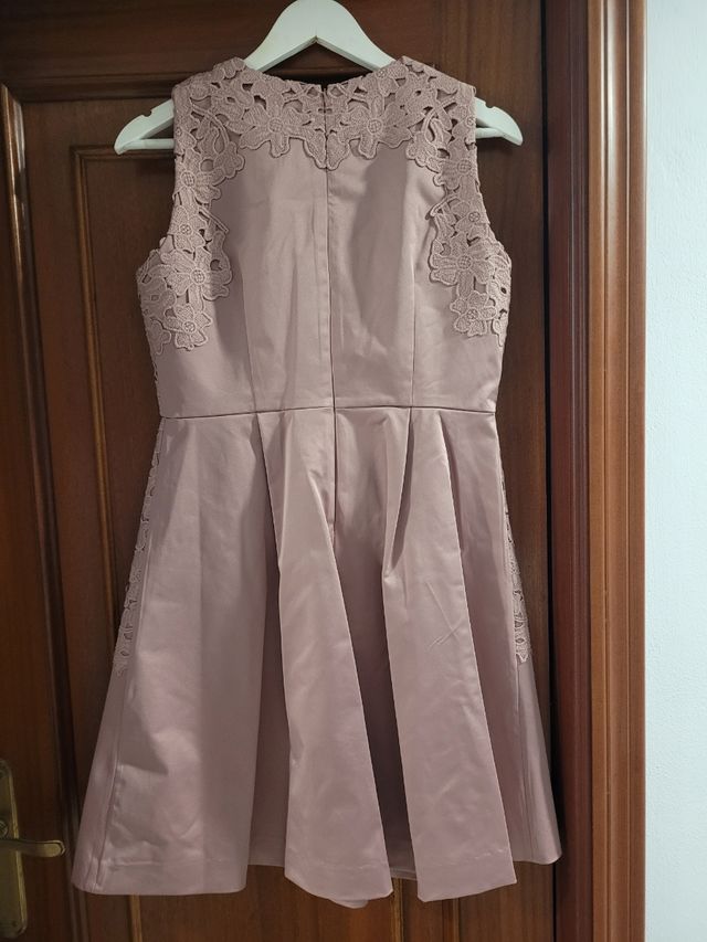Vestido de fiesta rosa