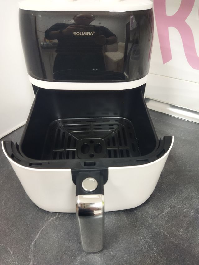 Friggitrice ad aria senza olio. 6l 1400w