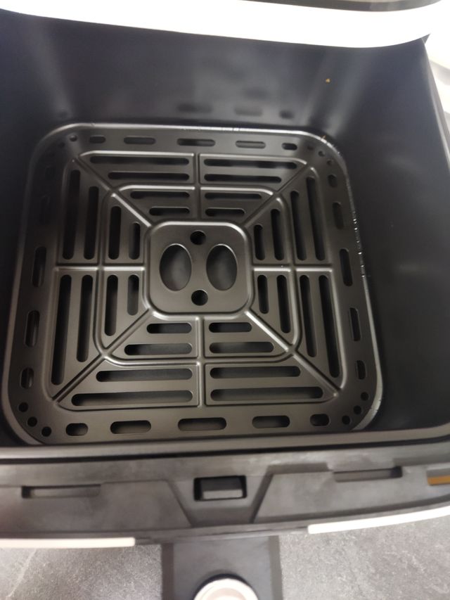 Friggitrice ad aria senza olio. 6l 1400w