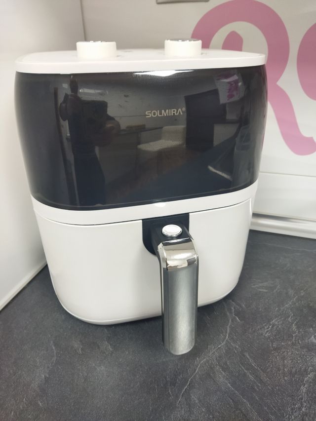 Friggitrice ad aria senza olio. 6l 1400w