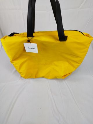 Bolso grande amarillo desigual 