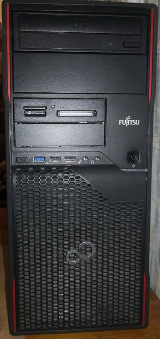 PC tower Fujitsu completo
