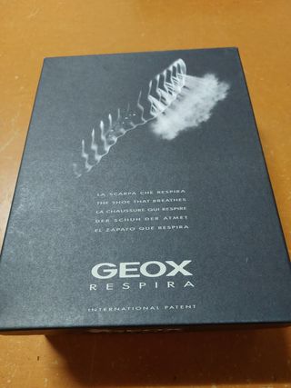 Zapatos Geox piel velcro T 34 Nuevas