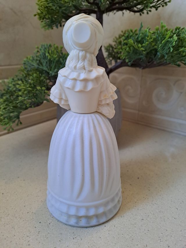 Profumo di colonia VACIO Avon Señorita Victoriana