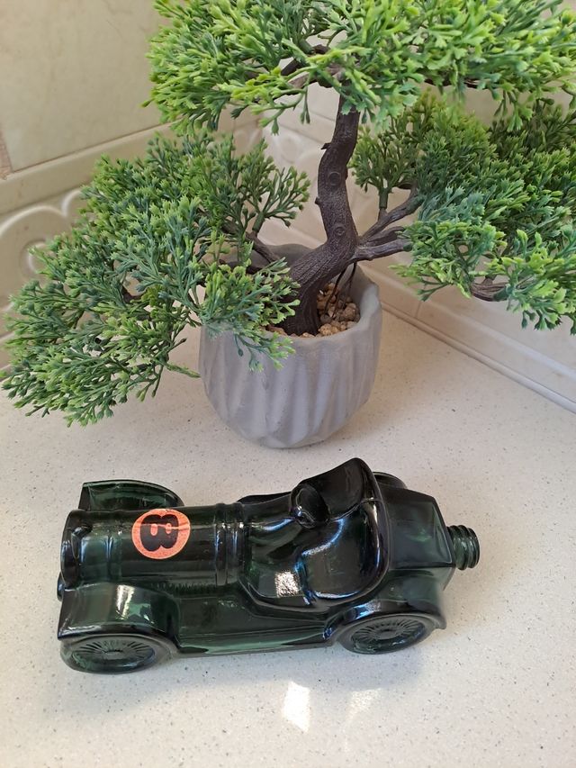 Profumo Colonia VACIO Avon auto sportiva classica