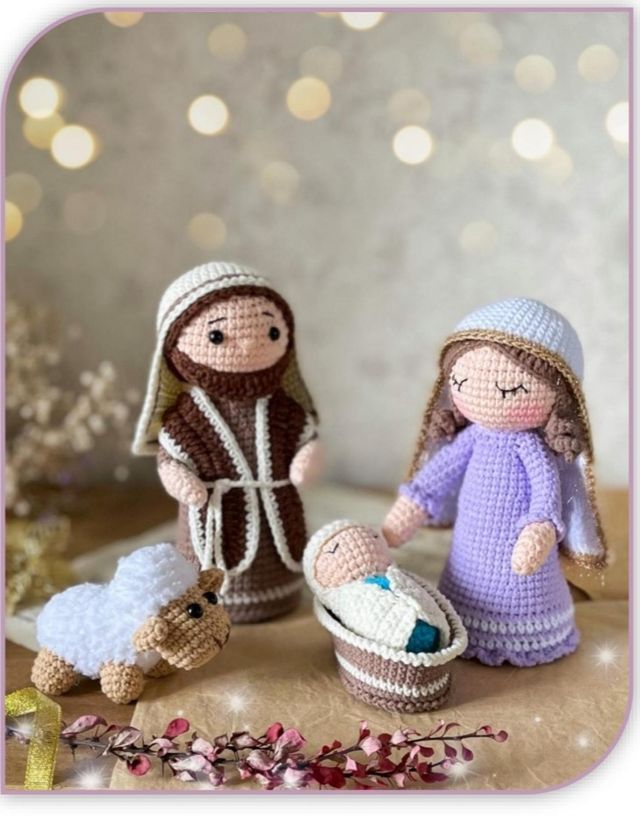 Sagrada familia a ganchillo