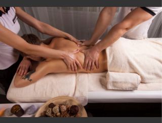 TALLER MASAJE PAREJAS