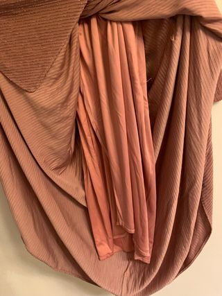 Vestido fiesta color rosa nude