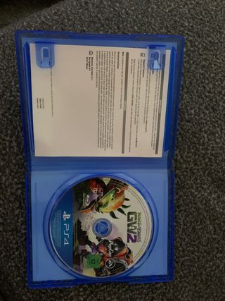 gioco PS4 Plants vs Zombies GW2 + 7 anni