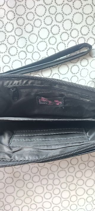 Cartera de mano