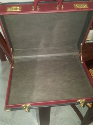 Maletín porta documentos