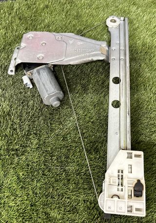 TAPA-CIERRE-TUBO-ELEVALUNAS-CITROEN C3 1.4HDI 2006