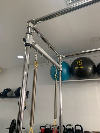 CADILLAC STUDIO BALANCE BODY COMO NUEVA