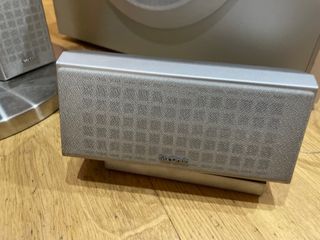 W6 Home Cinema subwoofer MX ONDA