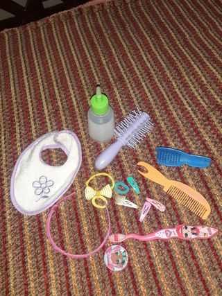 2 muñecas de Famosa