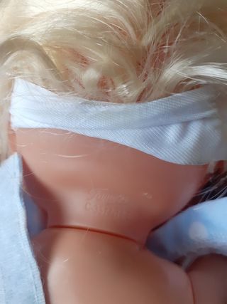 2 muñecas de Famosa