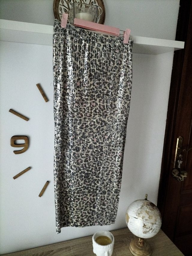 Conjunto falda y camisa