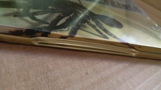 PRECINTADA.Ed.metal.El increíble hombre menguante