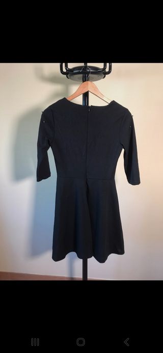 Vestido negro de coctel