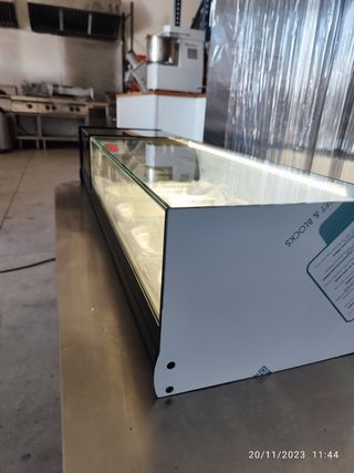Vitrina de tapas Refrigerada 4 Bandejas