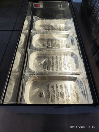 Vitrina de tapas Refrigerada 4 Bandejas