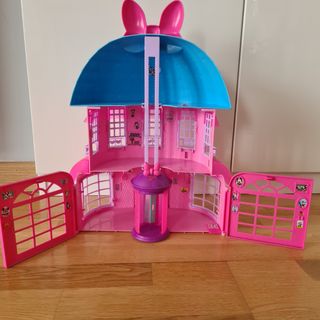 Casita de minie con ascensor con sonido y luz