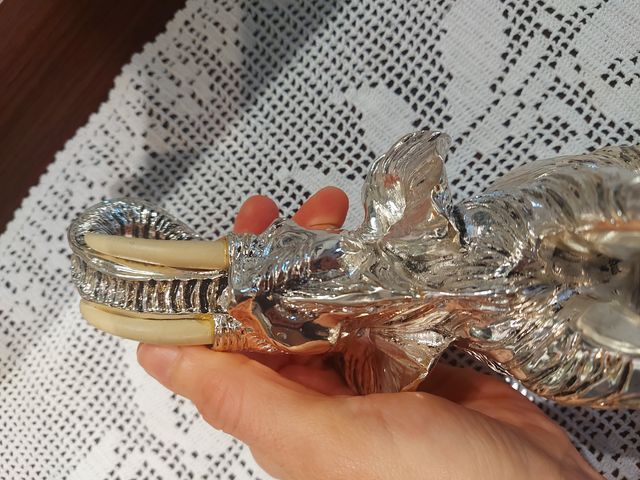 Statuina elefante in argento laminato