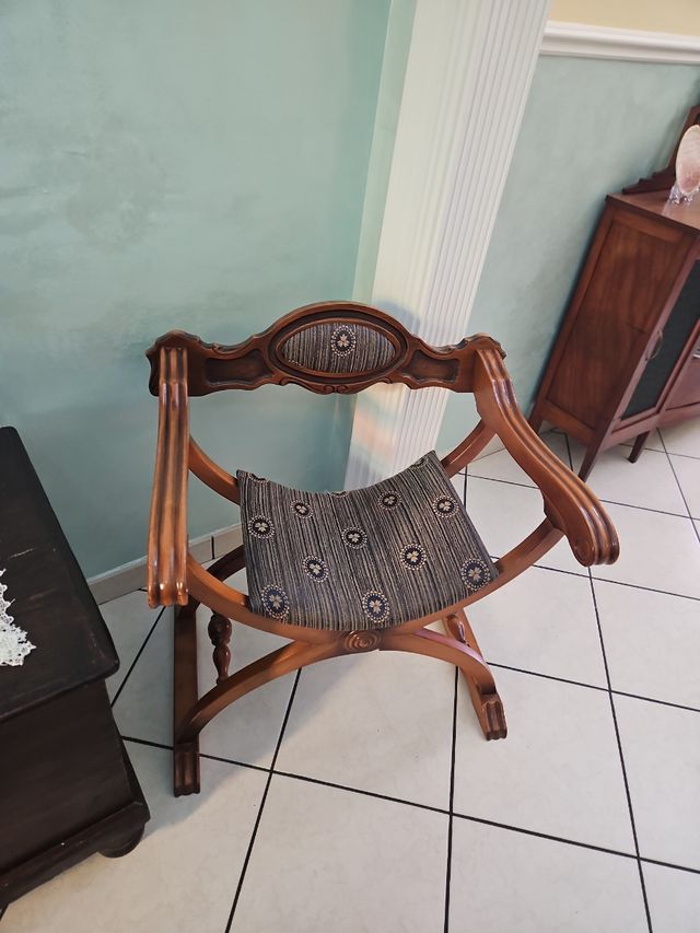 Sedia antica restaurata 