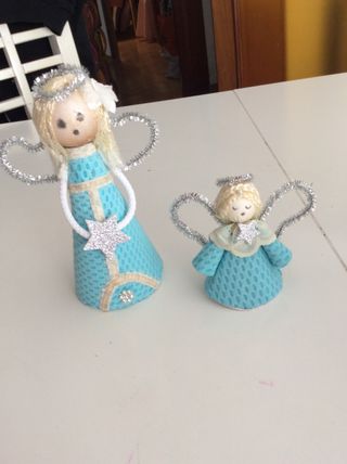 Ángeles hechos a mano.