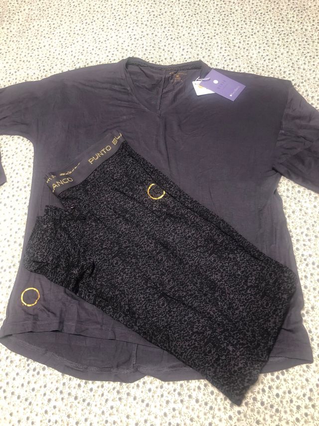 Pijama de Punto Blanco dos piezas muy agradable