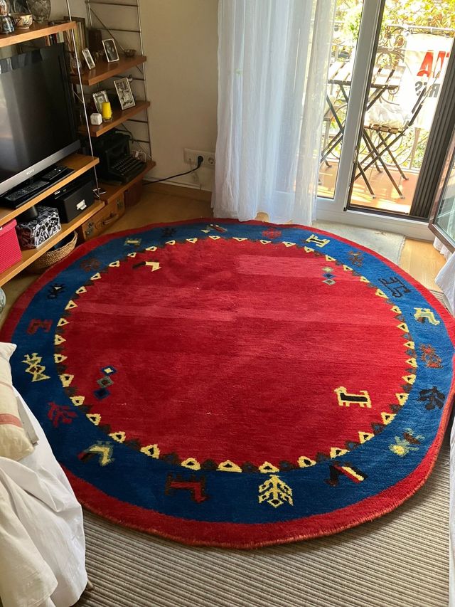 Alfombra tibetana redonda roja