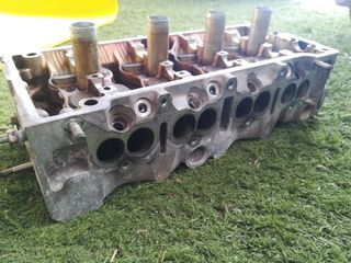 Culata Toyota avensis 1.8 16v 7A-FE