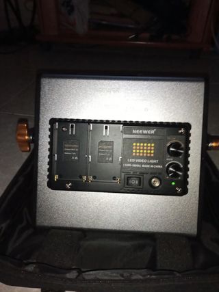 Foco led Neewer