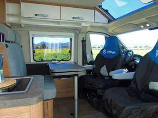 CAMPER WEINSBERG CARABUS 600 MQ