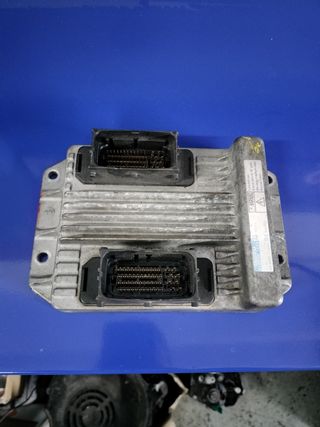 Centralita motor Opel