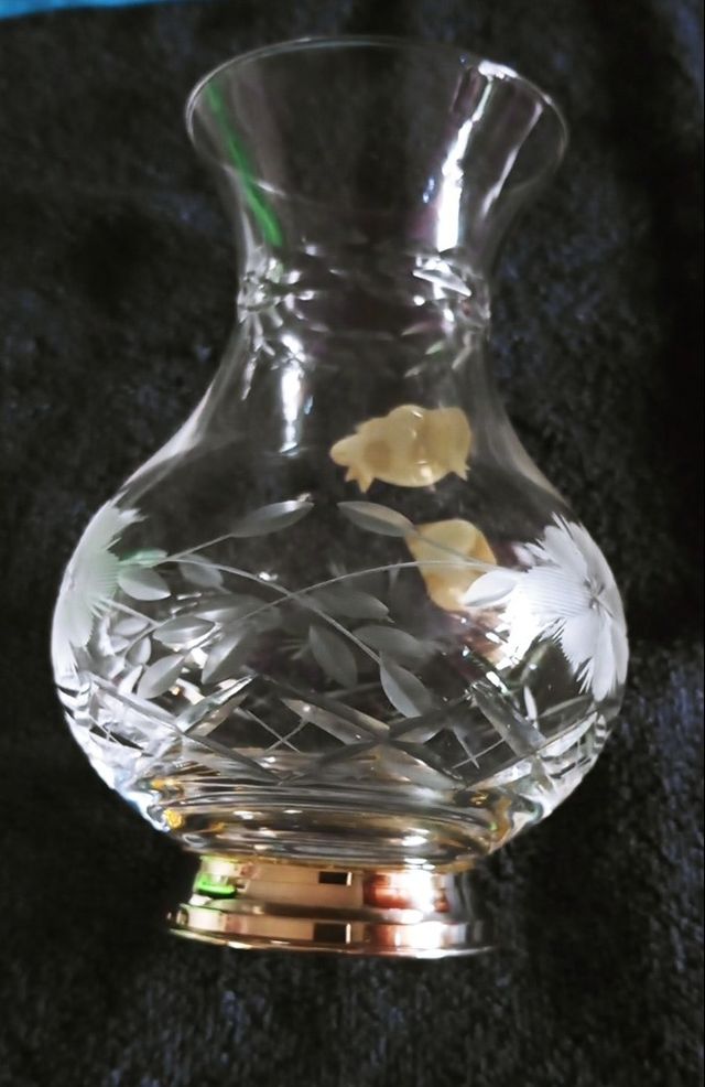 Jarrón de Cristal tallado plata de LEY.